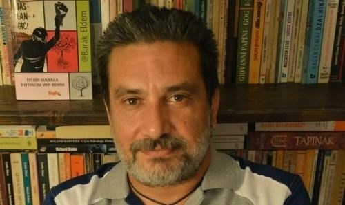 MÜZİK YAZARI VE ELEŞTİRMENİ BURAK ELDEM YAŞAMINI YİTİRDİ